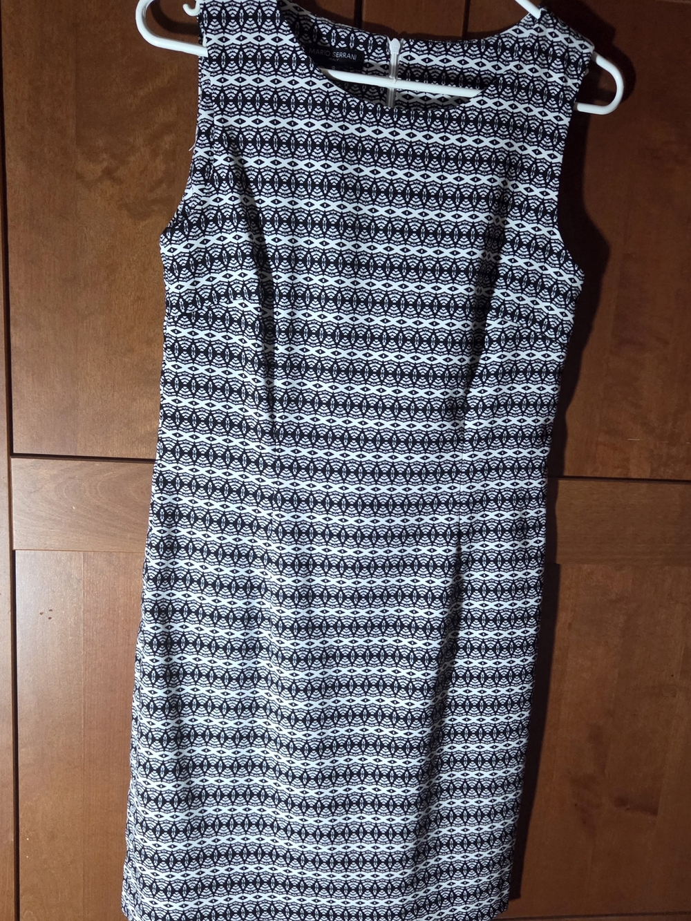 Mario Serrani Black and White Sleeveless Midi Sheath Dress